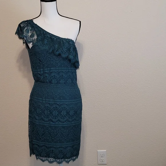 Green Side Shoulder Lace Dress M - Picture 2 of 7